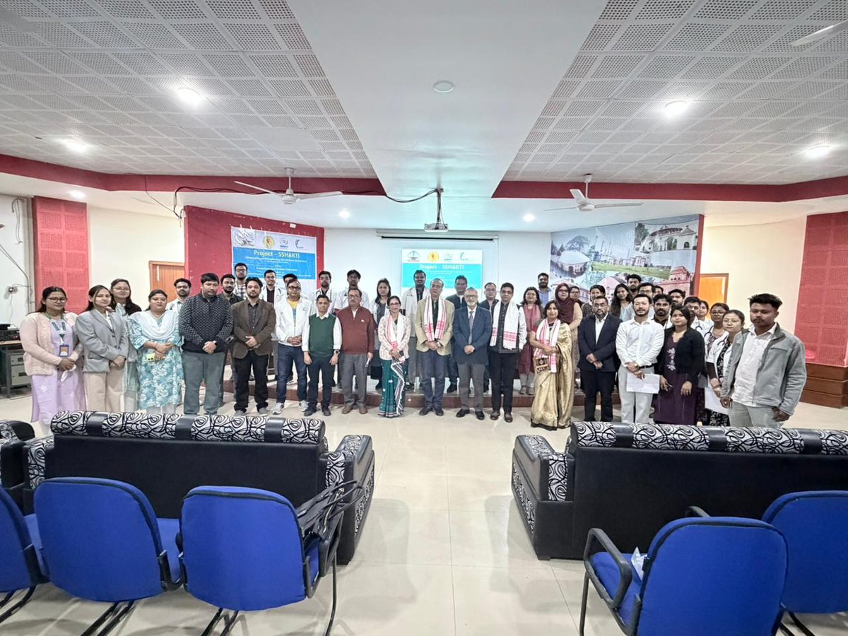 nitaigaurhari's tweet photo. Under SSHAKTI, HLFPPT conducted a CME at Assam Medical College, Dibrugarh on strengthening EPTB & Pediatric TB diagnosis under NTEP. Focus: site-specific management, pediatric sample collection, and proper specimen handling to improve TB outcomes. #SSHAKTI #NTEP #HLFPPT https://t.co/LCTezYahGg