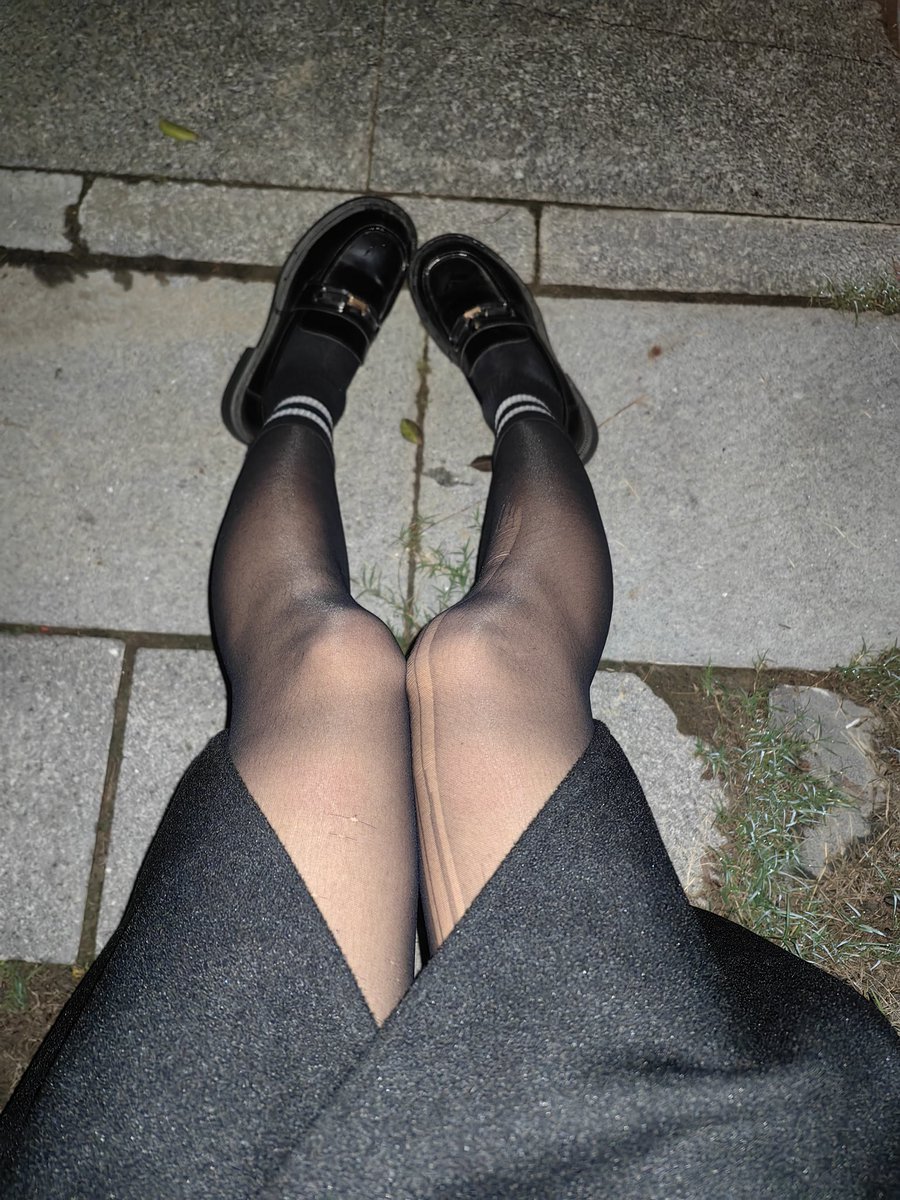 洛川儿 tweet media