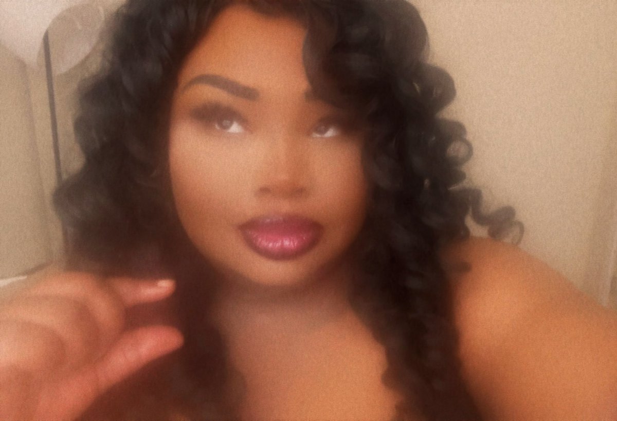 The face you can never say no to 😘🖤