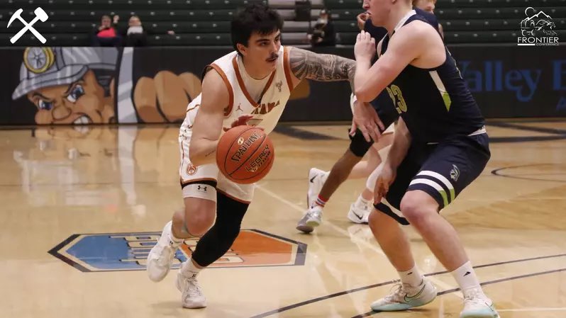 Kyle Samson tweet media