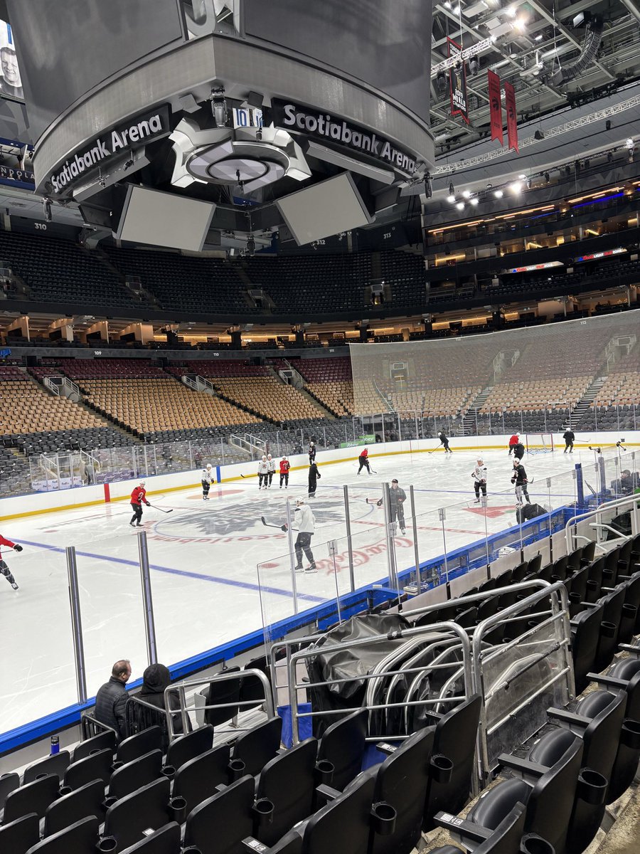 Kicking off the trip! #Sens heading out for morning skate in Toronto.