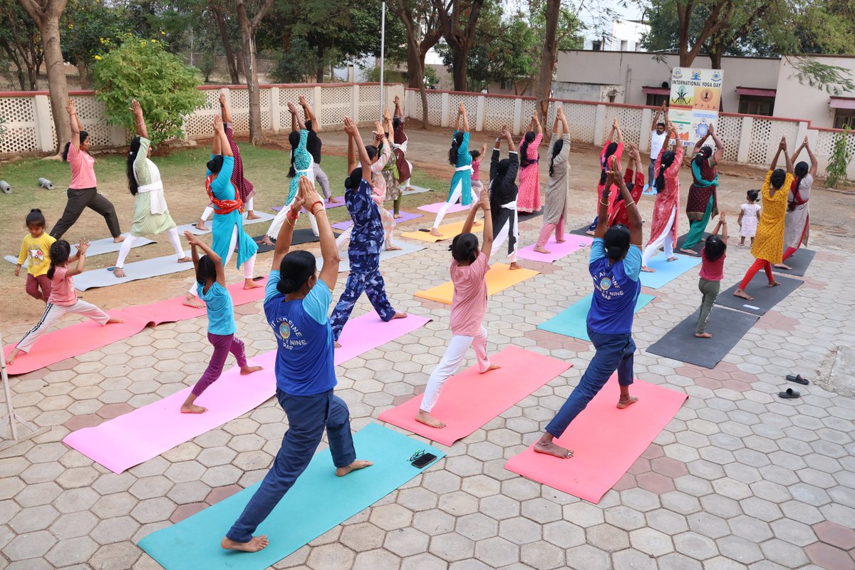 RCWA99RAF's tweet photo. @99RAF_CRPF Under the aegis of RCWA 99 RAF, a yoga session focusing on cardiac wellness was organized with enthusiastic participation from families. The session emphasized the importance of heart health through regular yoga practice, breathing techniques, and a healthy lifestyle. https://t.co/W8CUppI36g