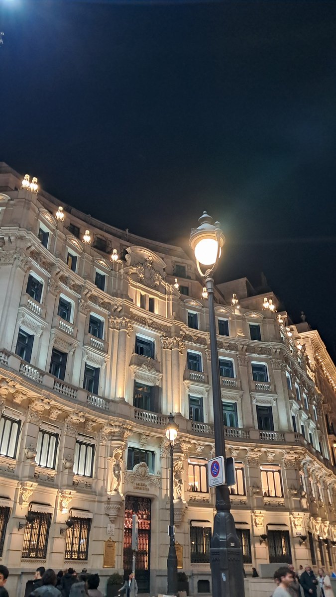 Bobin'St tweet media