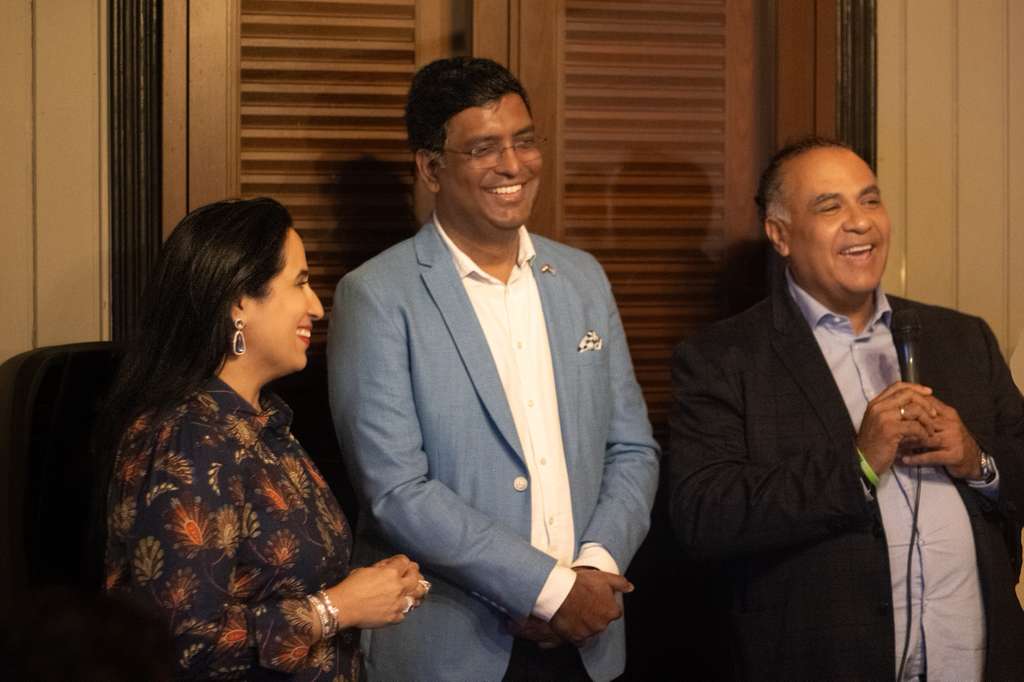 India in Atlanta tweet media