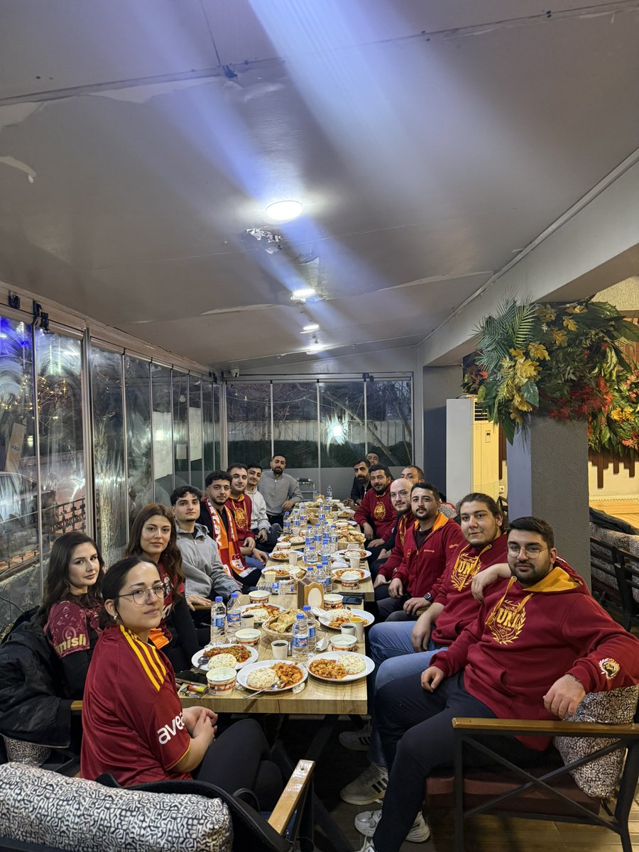 ultrAslan UNI DİCLE olarak iftar organizasyonumuzu gerçekleştirdik💛❤️

Katılan arkadaşlarımıza teşekkür ederiz.🦁

#uAUNIDİCLE
ultrAslanUNI