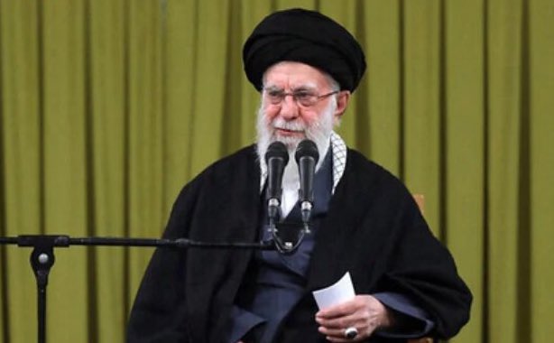 Smash JT tweet media