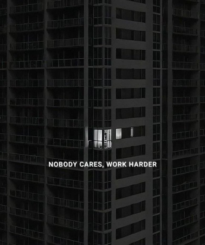 UNUSUAL SAMMIE tweet media