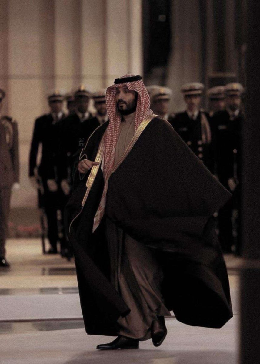 #الحرب_العالميه_الثالثه
والله العظيم ما اعتراني الخوف 
لاني في ظل الله ثم ظل بن سلمان 🇸🇦