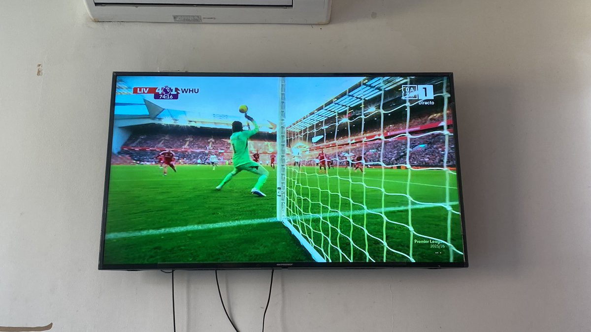 Viendo a Liverpool pero no se gana sin sufrir cuando le vas al LFC 😅