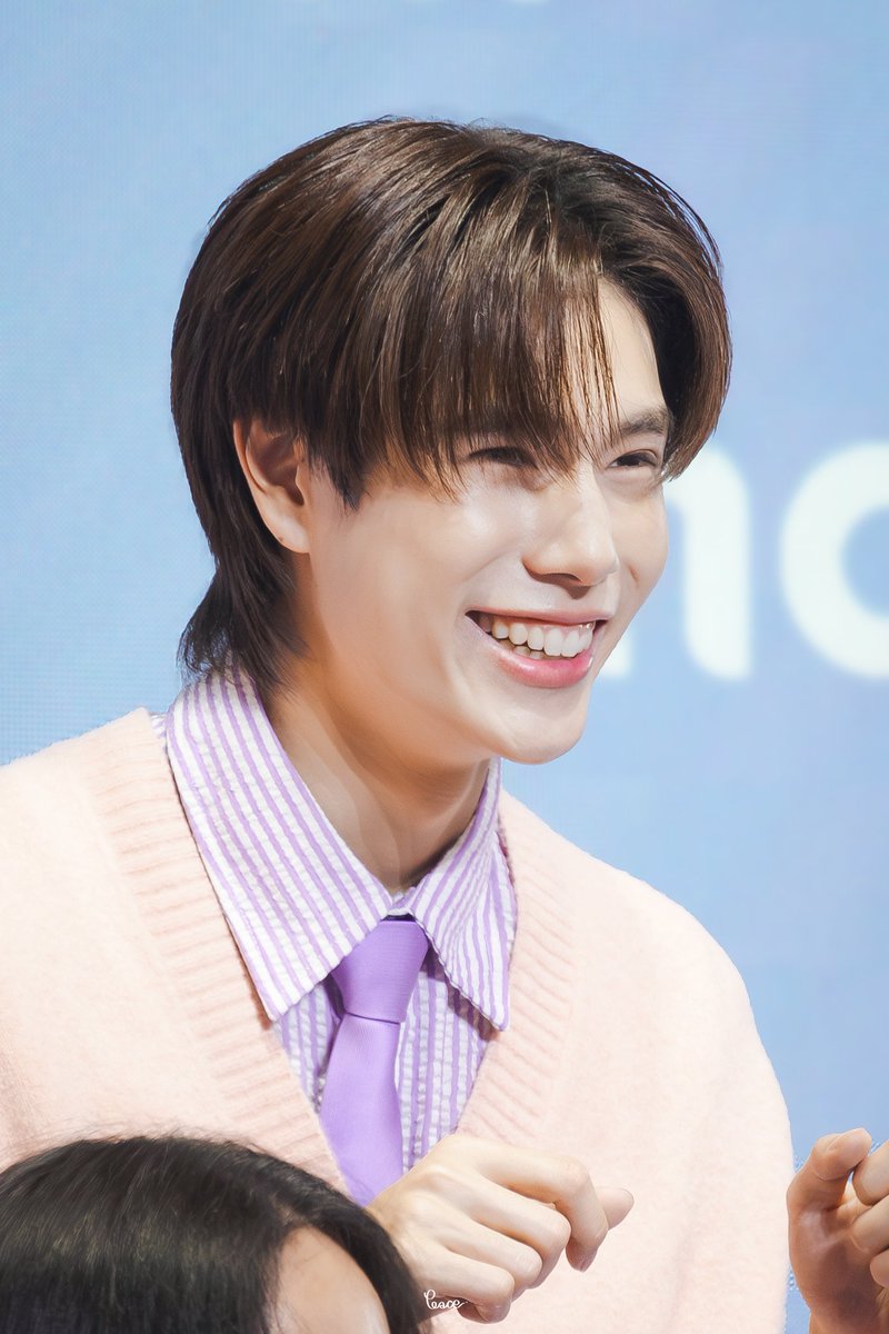 แมวเป้าตุวโป่ด

🐱🐱🐱

<a href="/phuwintang/">phuwintang</a> : #phuwintang