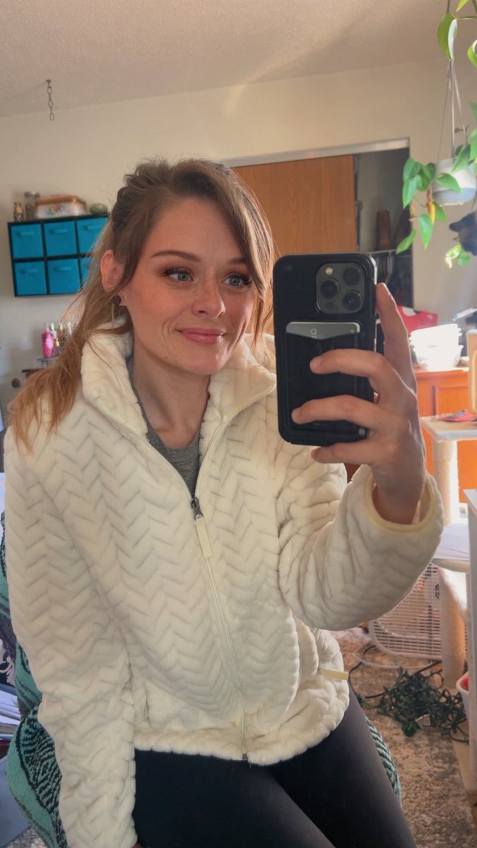 Katie tweet media