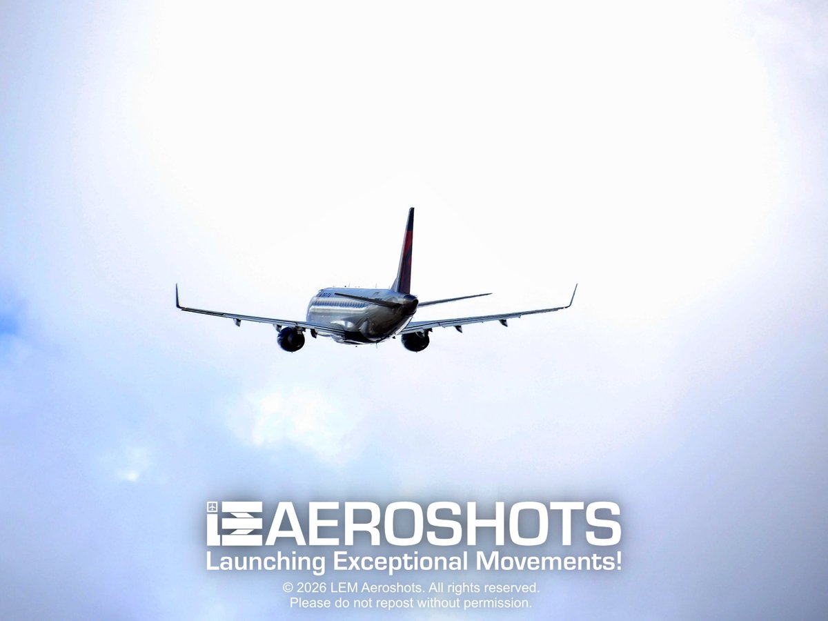 LEMAeroshots's tweet image. Taking off into powerful clouds and sunshine! -LEM 😍☀️☁️

✈️ @Delta Connection @Embraer #ERJ175 🤝 @RepublicAirways 🌐 @SkyTeam 🎨 Onward and Upward Livery 🔢 #N246JQ 📍 DCA (@Reagan_Airport) 🛫 Runway 1 🗓️ 4-4-24 📸 @Kodak @KodakPIXPRO AZ528

#LEMAeroshots #FlyReagan #Delta
