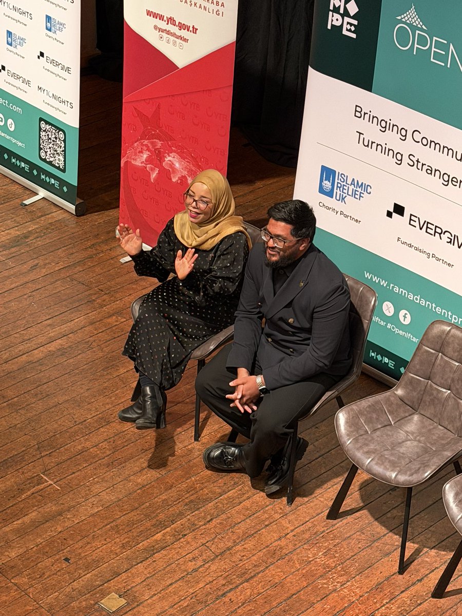 OpenIftar's tweet photo. Seats filling fast at @ShoreditchTH
Strangers sitting shoulder to shoulder, about to leave as Friends🌙
That’s the #OpenIftar effect.
#Ramadan2026
@yurtdisiturkler @islamicreliefuk @yeelondra https://t.co/3cHwsCUqDV