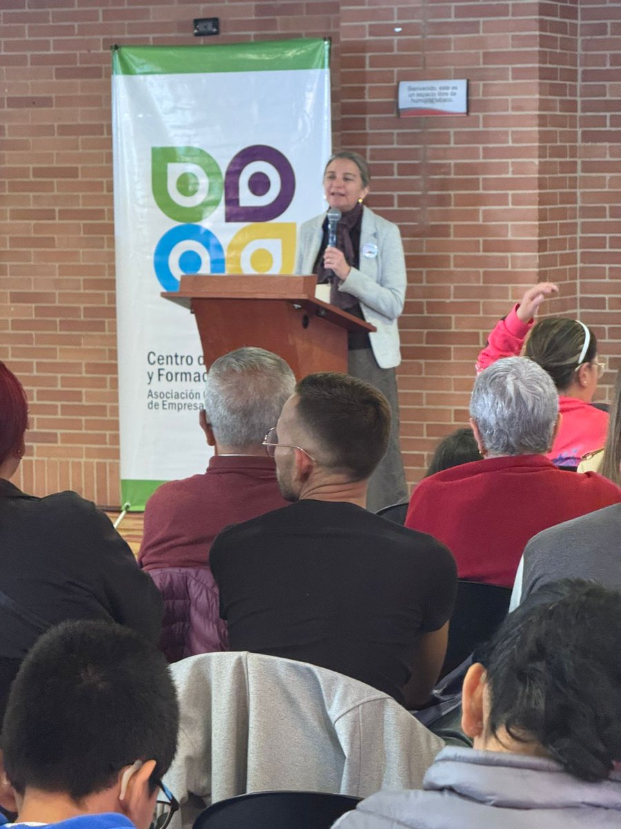 Fecoer's tweet photo. #ConstruirParaVivir | En el I Encuentro Nacional de Personas con Enfermedades Raras, en el marco de la conmemoración del Día Mundial de las Enfermedades Raras, nos reunimos para escuchar, dialogar y construir de manera colectiva respuestas más humanas, integrales y oportunas para quienes viven con una enfermedad rara y sus familias.

✨ Te invitamos a vivir y revivir este momento aquí:
👉 https://t.co/1oj3cgW6IM

#RareDiseaseDay #28Febrero #EnfermedadesRaras