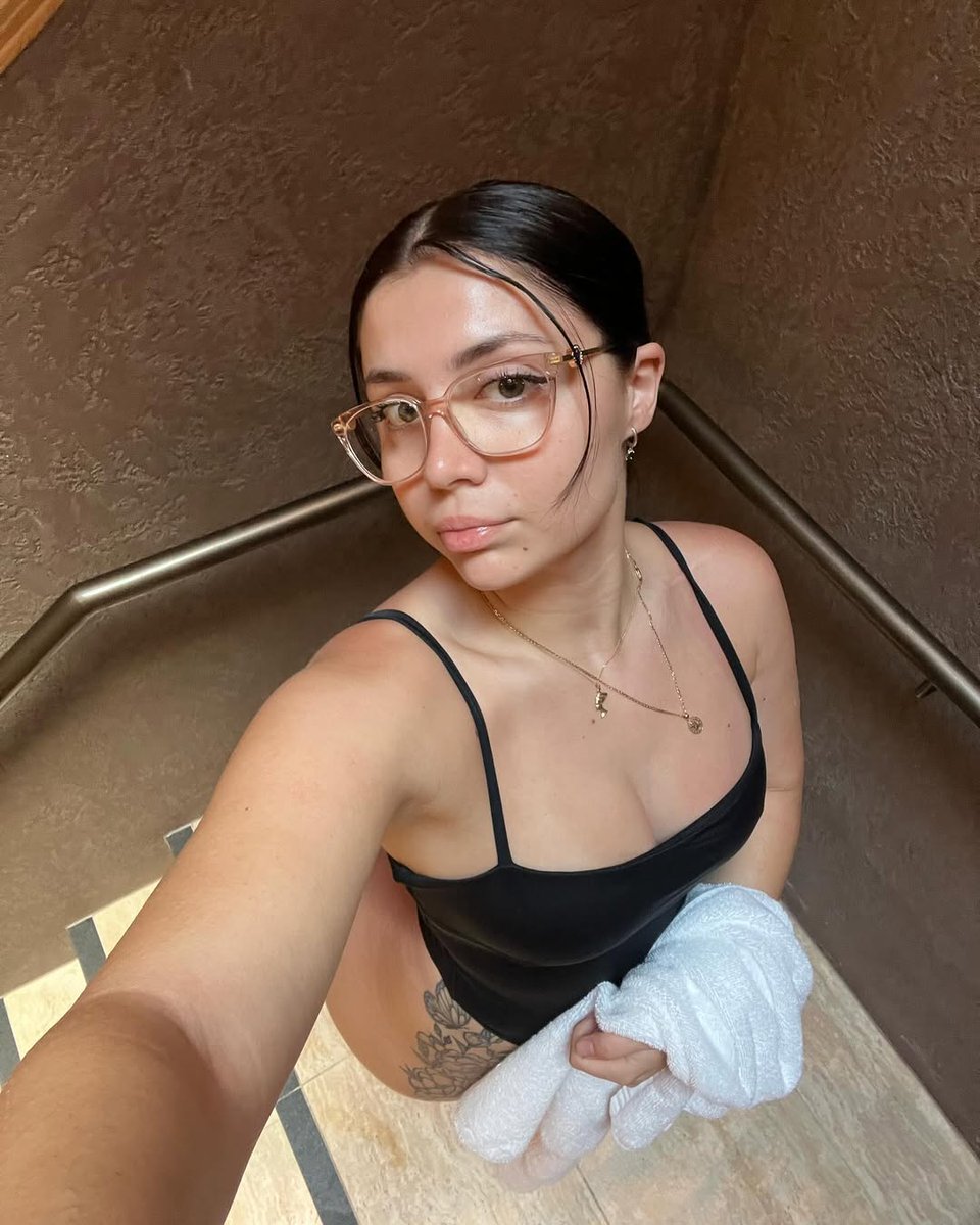 Lilithcavalify's tweet photo. Good morning 🥰 https://t.co/DHQYnGmDvM
