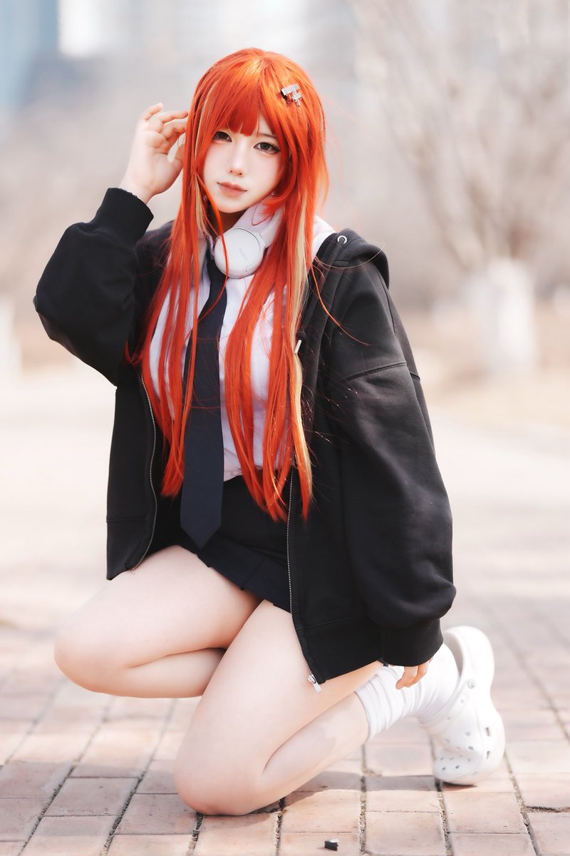응애 tweet media