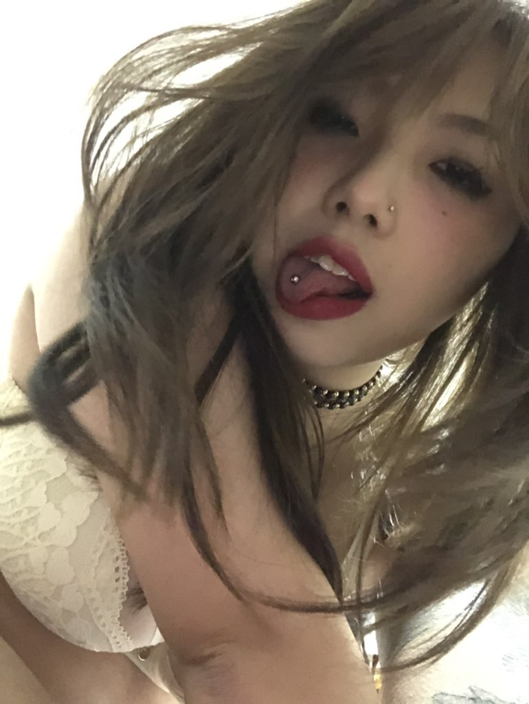 行为掩饰了思维 tweet media