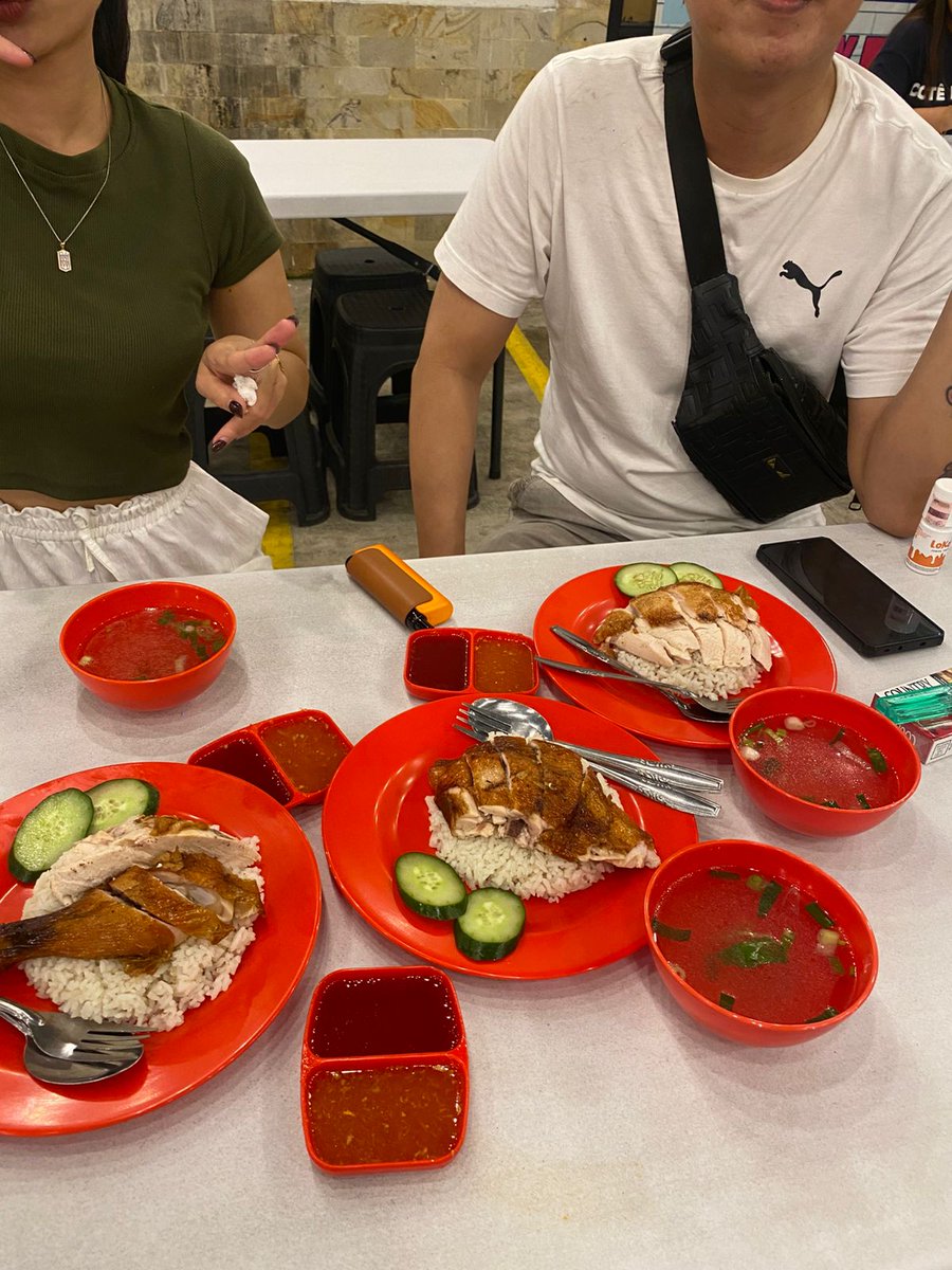 vanelis pass bali tweet media