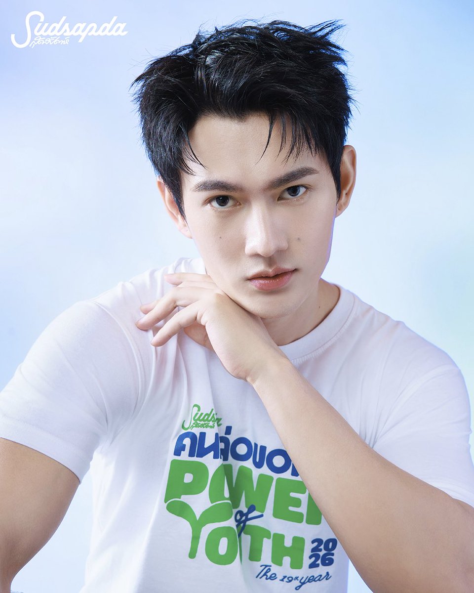 Peeliv27's tweet photo. สุดหล่อดอลลี่อายชัดมากค่ะ https://t.co/qy9Gum2BkJ