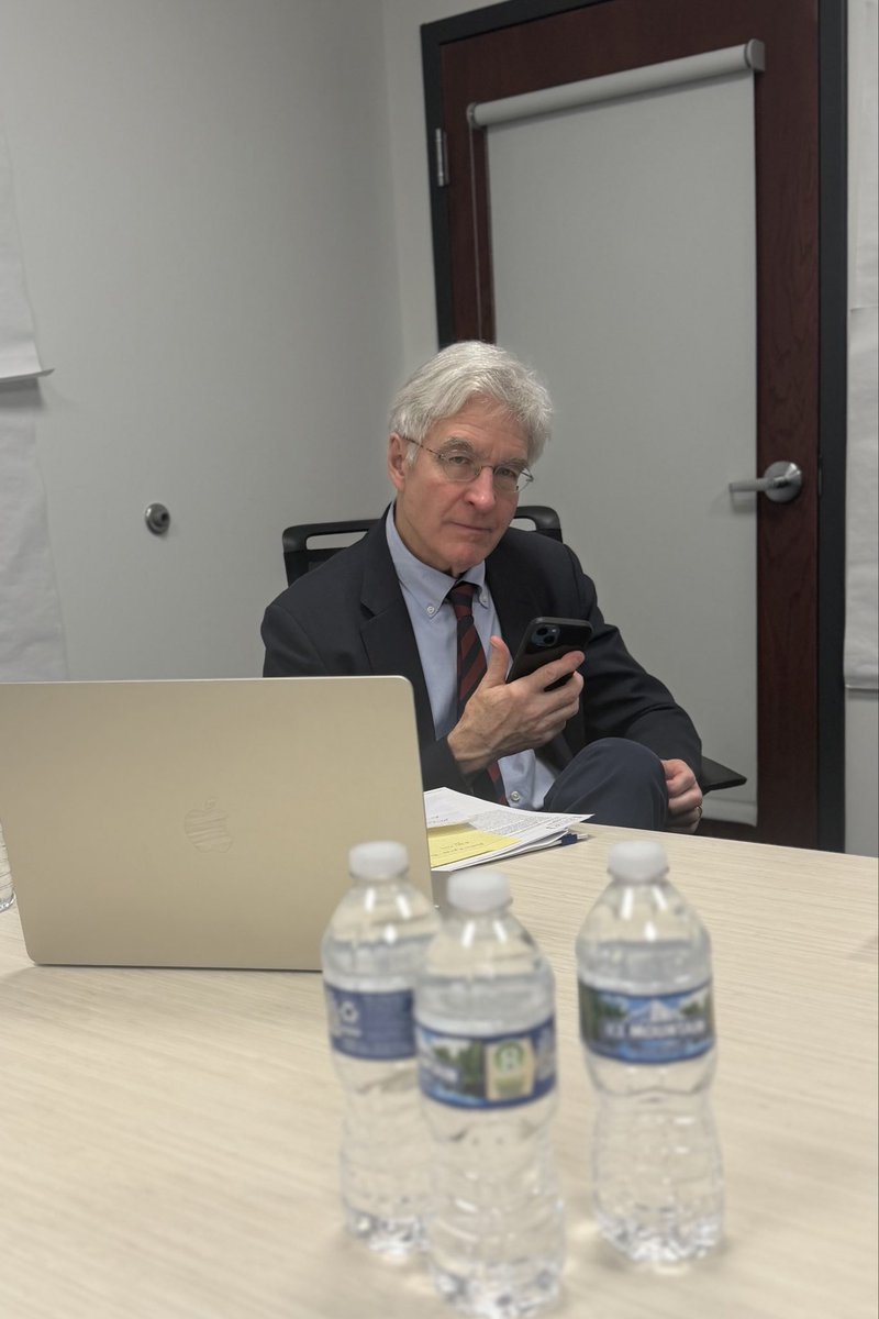 Today is the last day of the month, and with two less days in February, our monthly fundraising numbers are a bit down.

Could you chip in today to help us get us closer to our monthly goal?

secure.actblue.com/donate/johnfor…