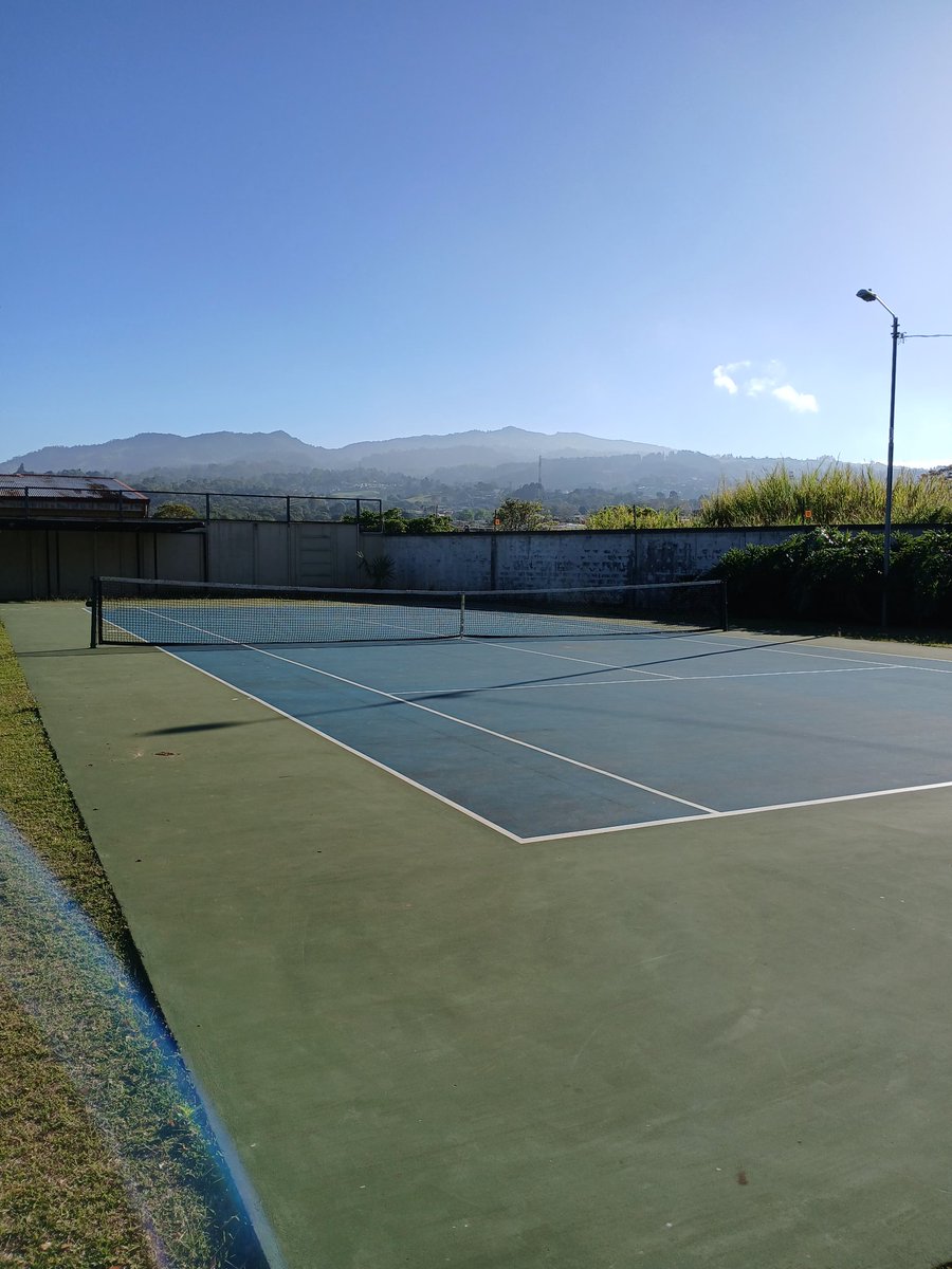 Hoy el ☀️ salió a saludar 🎾 #tennis