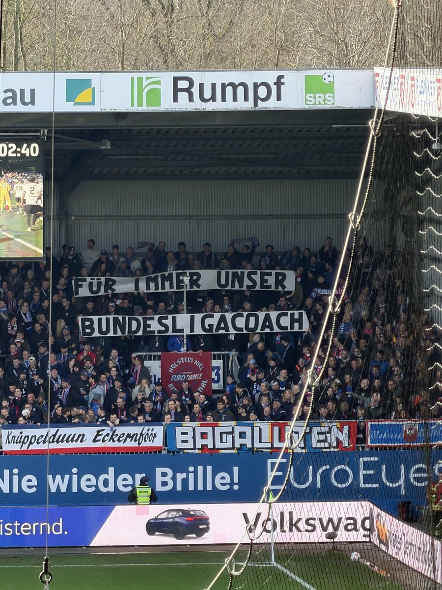 Nach all dem was ich in der Woche für Walter gesprochen habe, muss ich doch sagen, dass es sich irgendwie komisch angefühlt hat ohne Rapp an der Seitenlinie…