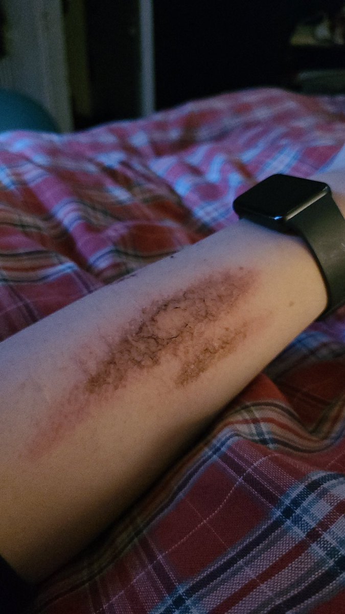 g0e1an's tweet photo. Collecting shit https://t.co/E6VjWSFiNt