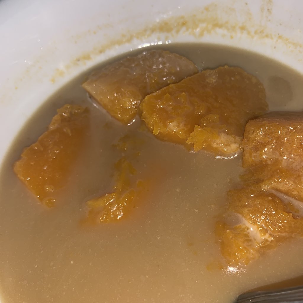 m 𝒊 t ˚ ⚘ ˏ tweet media