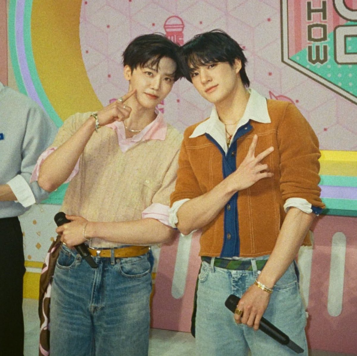 which one is your best side ? 📸 #젠잼 #nomin