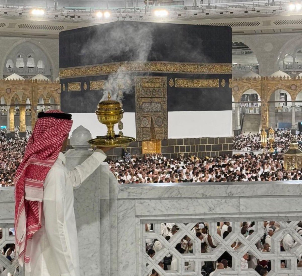 ﴿ رَبِّ اجْعَلْ هَٰذَا الْبَلَدَ آمِنًا ﴾