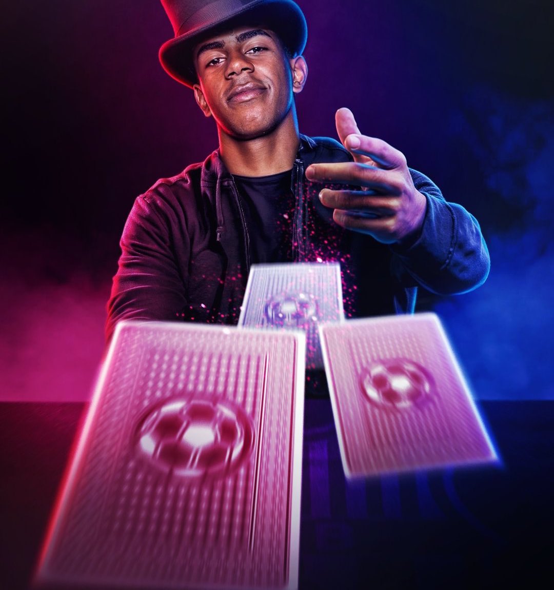 🚨🚨 رســــمـــيًّـــا |

— لامين يامال يسجل الهاتريك الأول في مسيرته الكروية!🇪🇸💎⚽️⚽️⚽️🔵🔴🔥✅