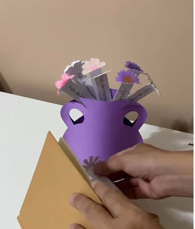 abelhadepapel's tweet photo. Veja este vídeo do Instagram de @anadantaspro https://t.co/kN1usxcQlR https://t.co/pDwlNdT0zM