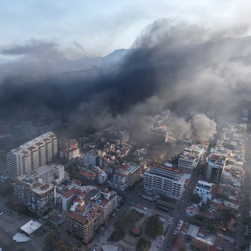 No es Irán. 

Es Puerto Vallarta.

Gracias a Morena.