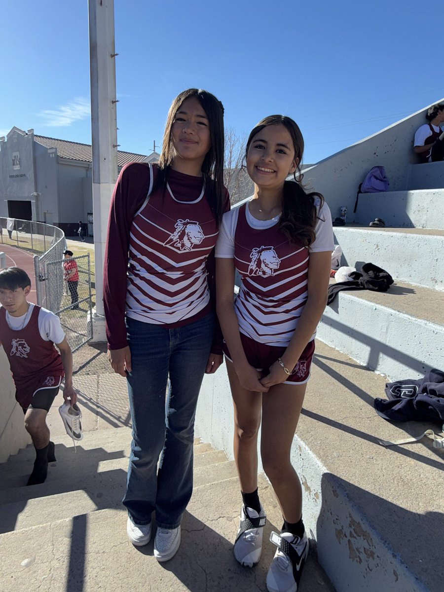 Ysleta Middle School tweet media