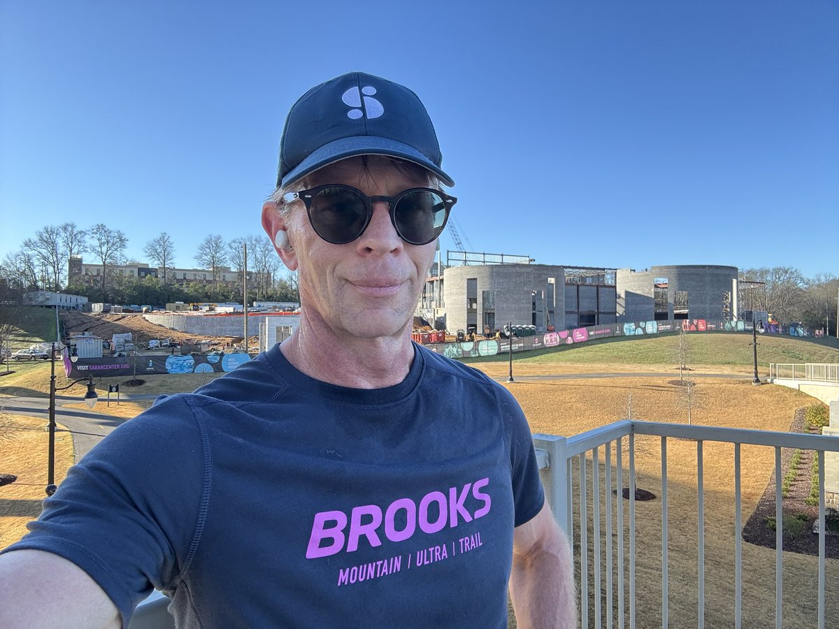 Eric Mackey tweet media