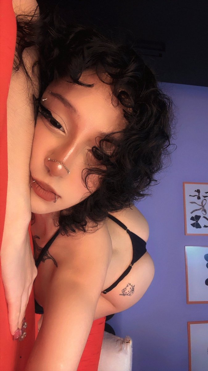 𝓐𝓷𝓰𝓮𝓵 ⋆ FREE THIS WEEK tweet media