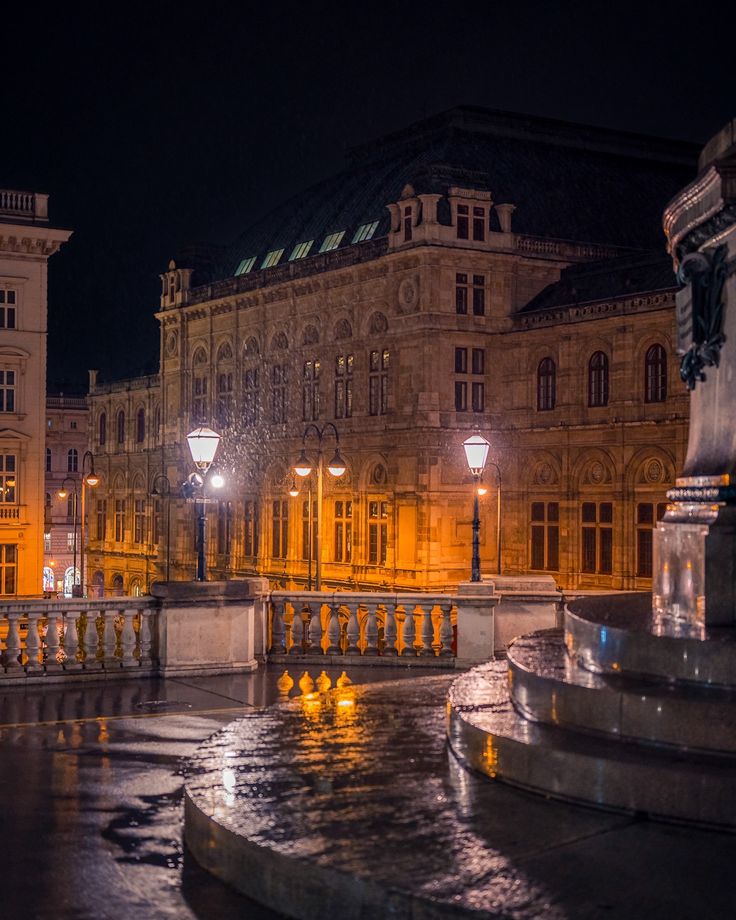 austria63amy's tweet image. Good night from Vienna 🇦🇹