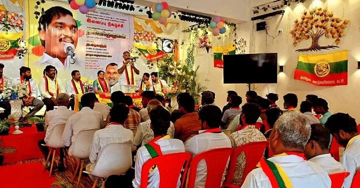 திருவண்ணாமலை மாவட்டம் செய்யாறு இணைப்பு விழா:

தமிழக வாழ்வுரிமைக் கட்சியின் தலைவர் அண்ணன் <a href="/VelmuruganTVK/">Velmurugan.T</a> அவர்களின் போராட்டத்தாலும் போர்குணத்தாலும்  ஈர்க்கப்பட்டு, கள்ளக்குறிச்சி, விழுப்புரம், திருவண்ணாமலை மண்டல செயலாளர் அண்ணன் திரு. த.ஆனந்த் அவர்களின் தலைமையில்,
செய்யாறு மற்றும்