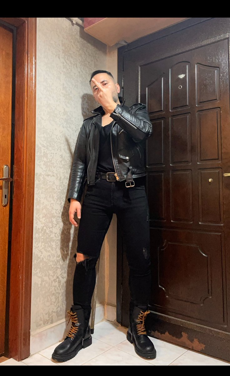 rhesos_alpha's tweet photo. Feel the boots and leather. Fear the stare.
Welcome to my reign. π€ You're already drowning in the black. π€π
#Leather #Fetish #Alpha #TurkishMaster #Recon #SuperiorMale #DrownInBlack #BreakForMe #LeatherFantasy #AlphaReign #Master #Slave #AllBlack #DarkAesthetic #Submit https://t.co/eLMX6us8u9