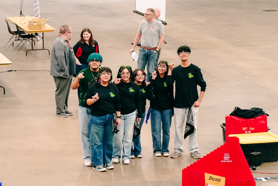 Montwood High School Robotics tweet media
