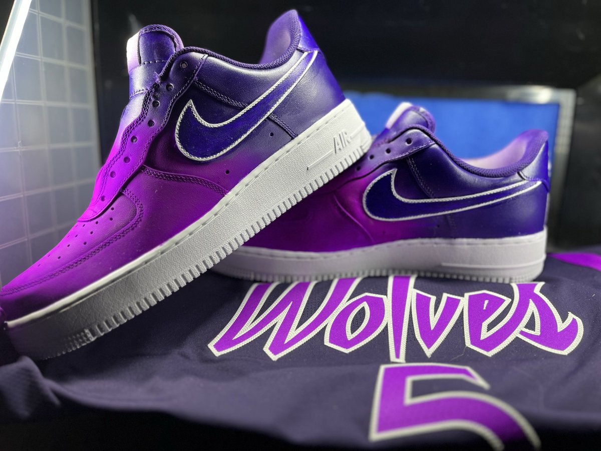 MrFckCancer's tweet photo. @BrickCenter_ My brotha ! Love that young bull energy! So I matched that energy on my second custom I ever done https://t.co/JLXxJuglP1