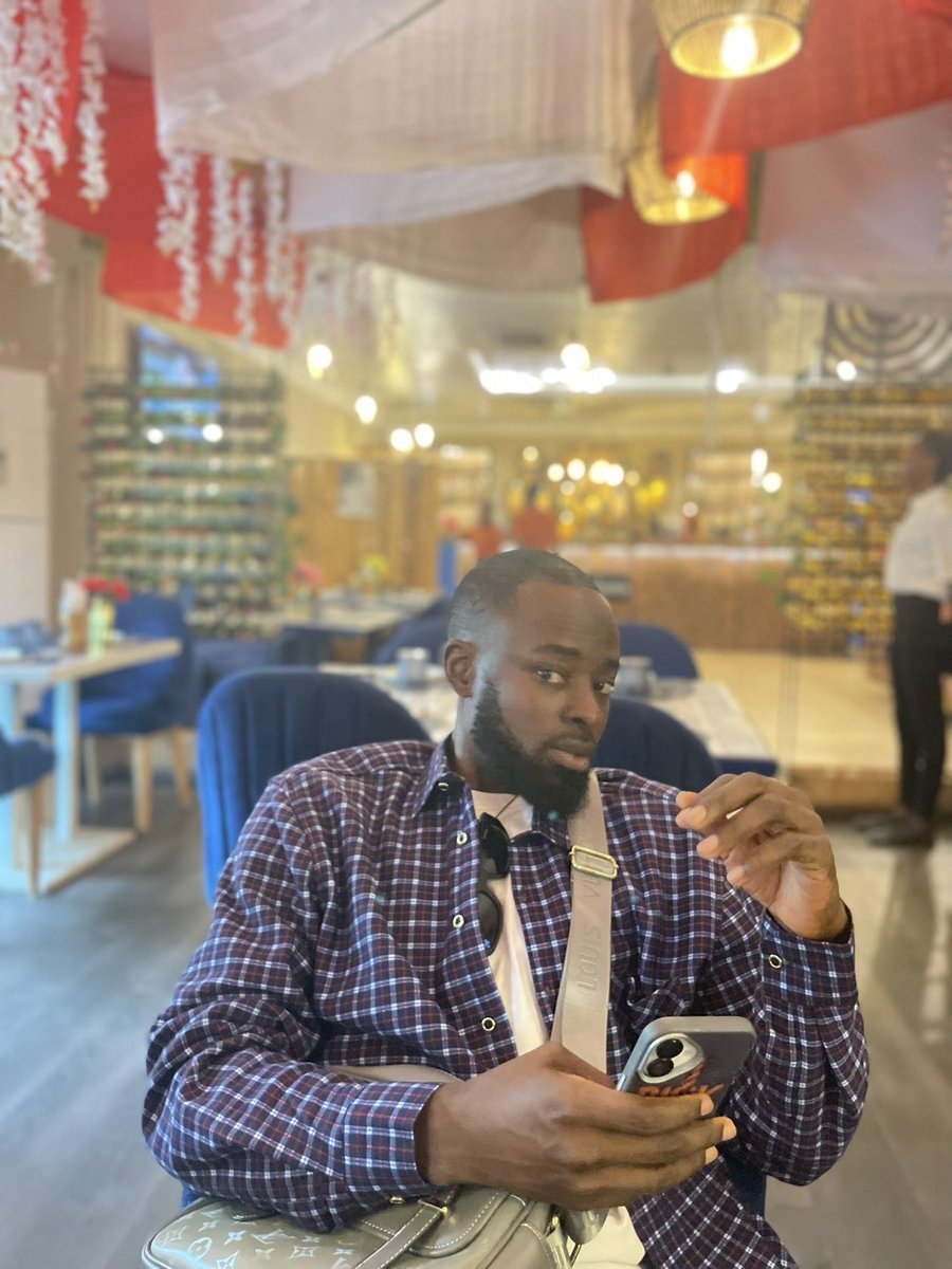 Guys, it’s the weekend again. Go out there and enjoy yourself. You have worked so hard, you deserve the best ❤️