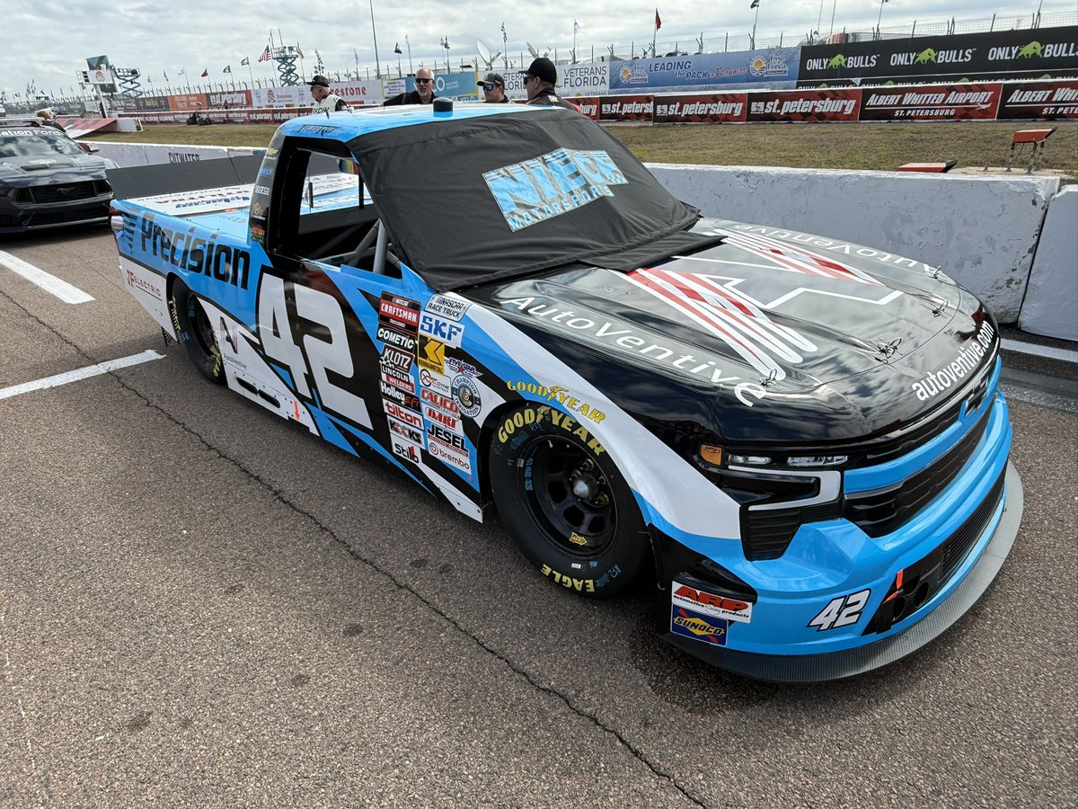 Niece Motorsports tweet media