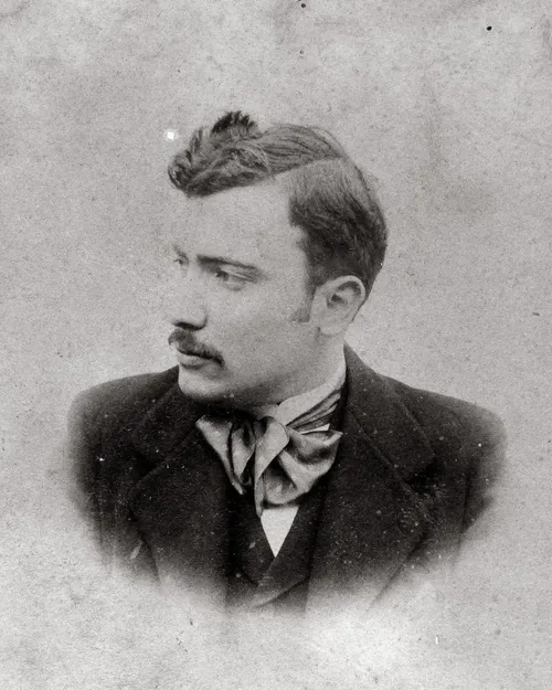 Casa Natal Salvador Dalí tweet media