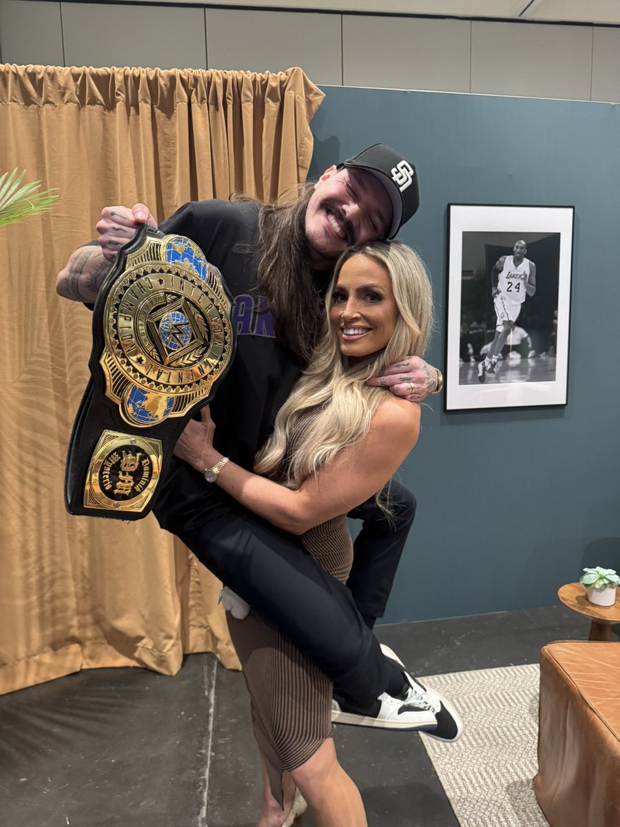 (Parody) Dominik. tweet media