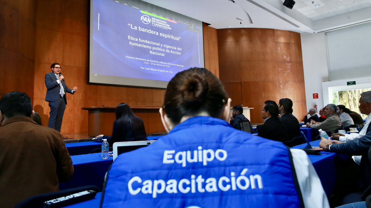 Formación y Capacitación tweet media