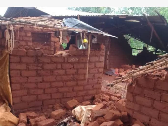 CbdhVicar's tweet image. The #demolition of the houses of #Burundian refugees in #Tanzania , in the Nduta refugee camp, has taken a new turn. Since this February 27, 2026, the Tanzanian government has begun mobilizing youth volunteers affiliated with the ruling party, #CCM ( #Wanamugambo ), to accelerate