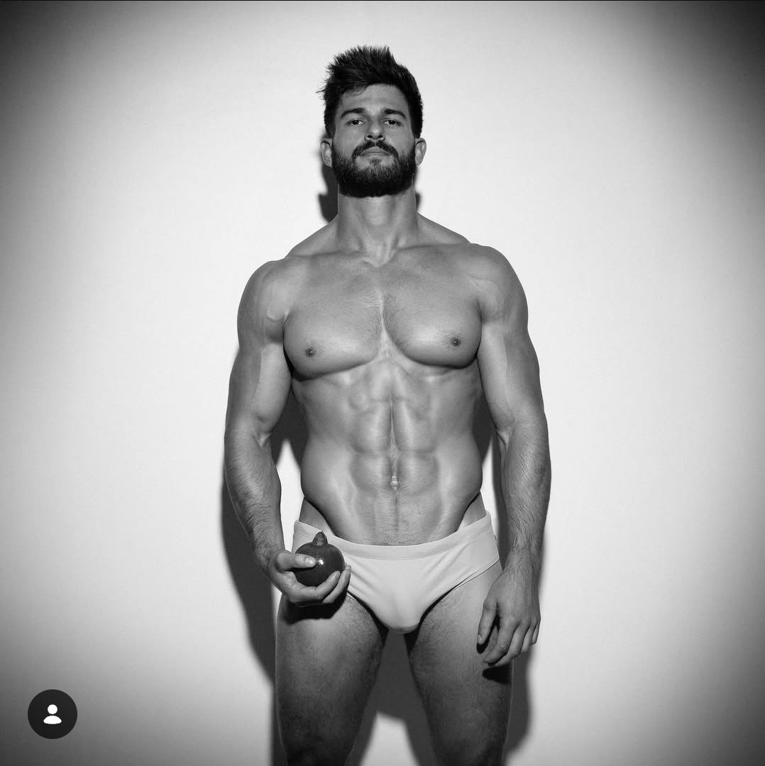 LesBgDuPaf's tweet image. #Model #Modelling #Insta Quelques photos des bg du compte #Instagram Pascalpprl 📸🥵🔥 #LesBgDuPaf #BgAlerte 📺🚨