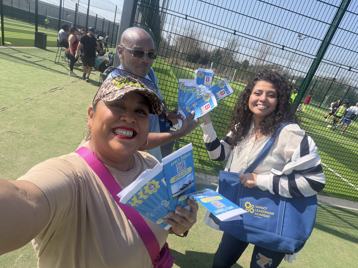 Sandy Yanes tweet media