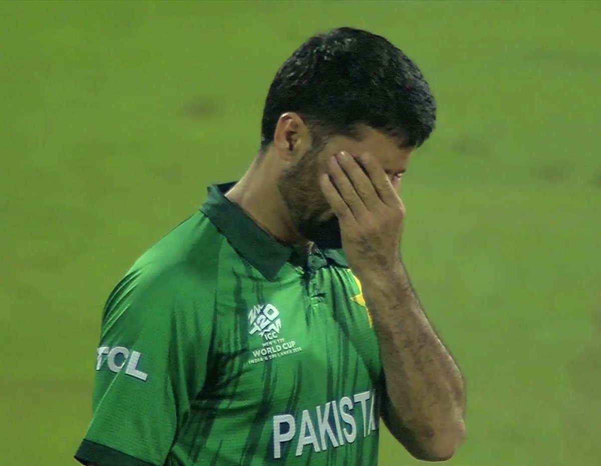 Poonam_1992's tweet photo. When the nation dreams, players feel the weight.
Tough night for Pakistan, and tough moment for #AbrarAhmed.
Respect the passion. Respect the fight.
#ByeByePakistan #SLvsPAK #Tehran #PKvsSL #Israel https://t.co/lZkR15Llt8